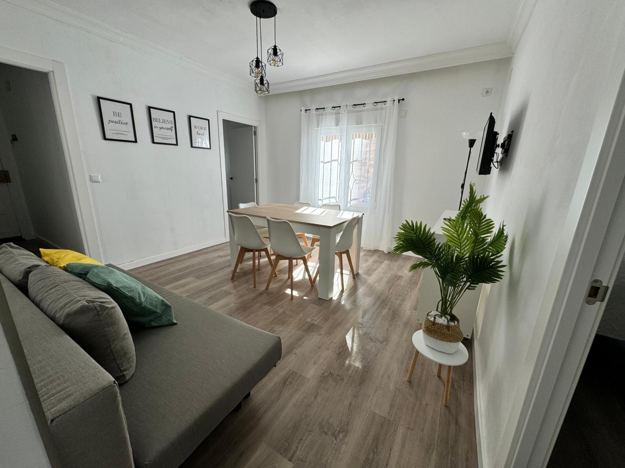 Apartamento Familiar Parque Alonso Sanchez Huelva Ngoại thất bức ảnh